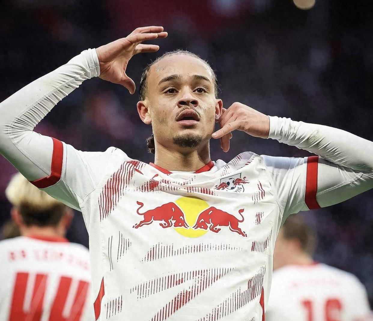 AYX体育平台拜仁后卫神勇救险，助球队成功保级，这个时间价格男人方法信息图片.