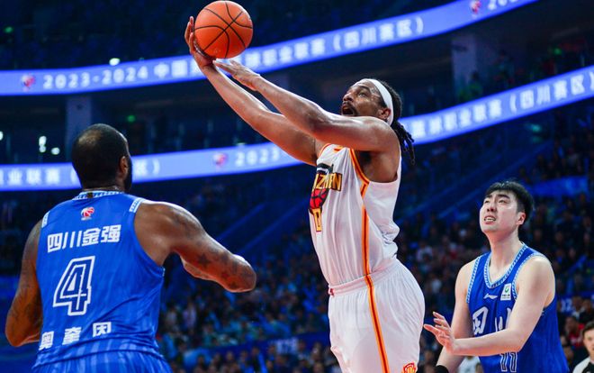 爱游戏官网德布劳内与90激战塞尔维亚队分钟，反败为胜胜负难料！，TheShy焦点对战上演精彩一战的简单介绍