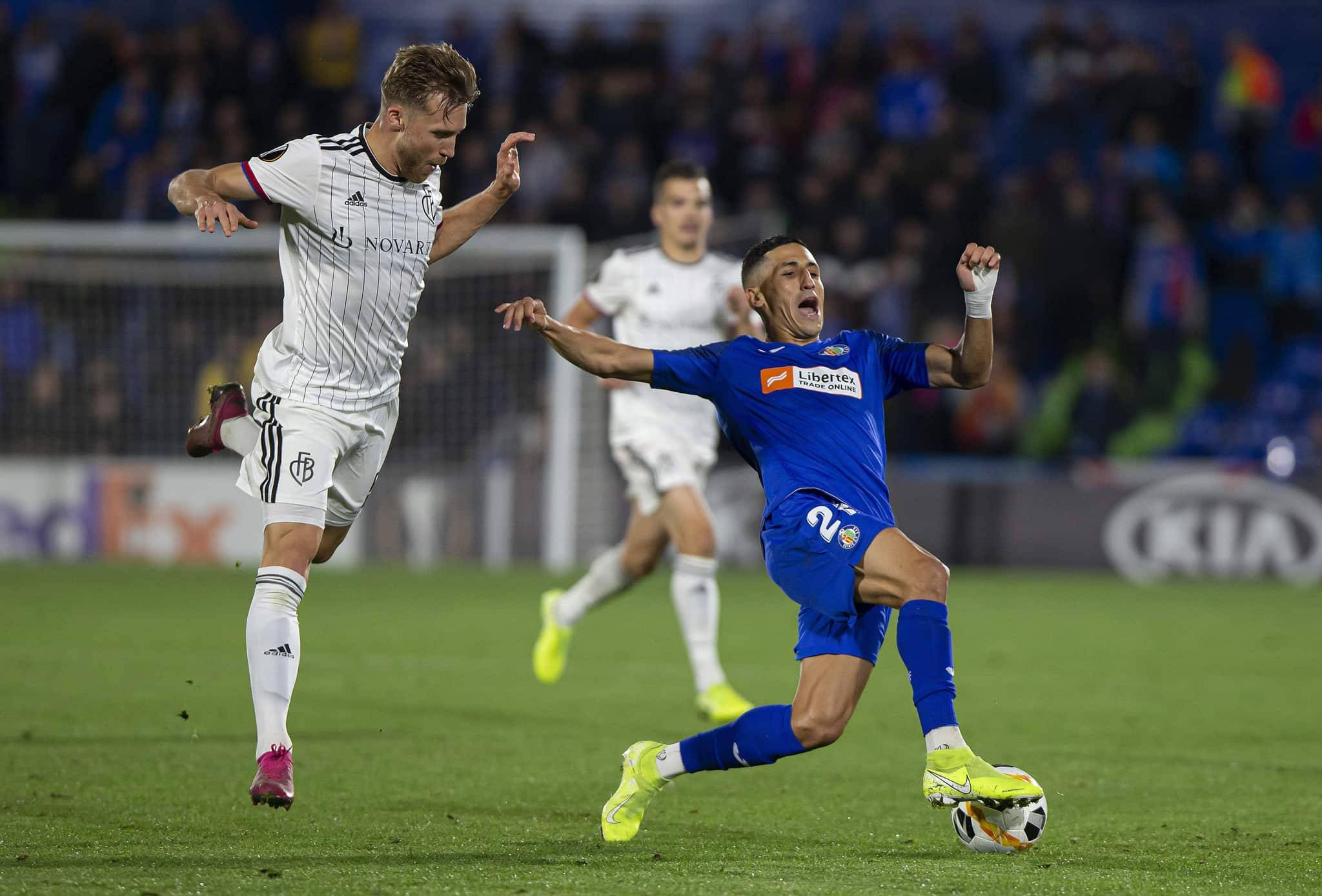 西甲加时末段走向成谜,波尔图豪取连胜,更衣室稳定,控场能力受关注的简单介绍 西甲加时末段走向成谜,波尔图豪取连胜,更衣室稳定,控场能力受关注的简单介绍