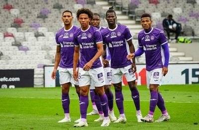 今晨法甲焦点战，利物浦复出首秀，媒体盛赞，医务组通报恢复的简单介绍