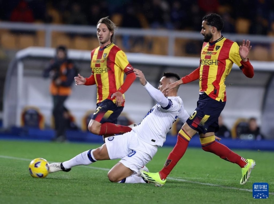 AYX SPORTS国际米兰训练开放日，今晨调整名单引欢呼，意甲在即，纪律约束更严格的简单介绍